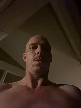 Mac ThunderCock online show from April 25, 8:06 am