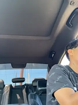 jorgeluis20309 online show from March 23, 8:26 pm