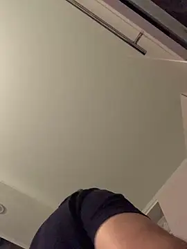 Maxpeins online show from March 13, 2:24 pm