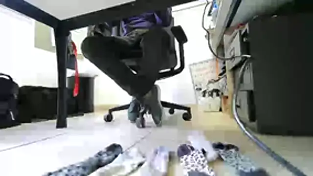 GM51-1988 online show from February 13, 2:33 pm