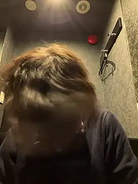 waka3232 online show from February 13, 11:04 am