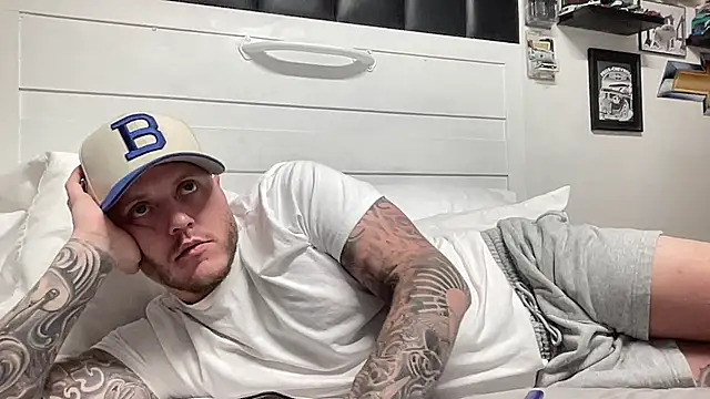 Thegreatwhitepipe online show from September 16, 9:32 am