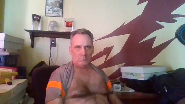 Snapshot of HunkofRock chatting on October 16, 5:54 pm HunkofRock online show from October 16, 5:54 pm