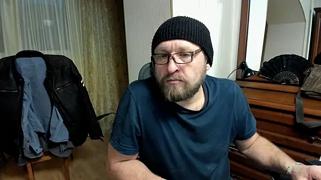 Grandor M online show from March 7, 3:18 pm