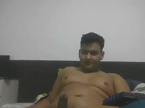 pocahontasjr online show from February 16, 1:03 am