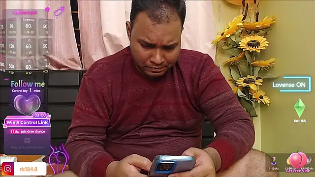 Naughty Rohan  online show from December 3, 7:11 pm