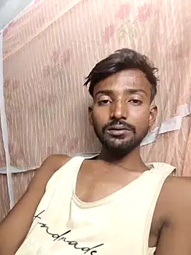 Snapshot of India_HOT23 chatting on October 20, 1:48 pm India HOT23 online show from October 20, 1:48 pm