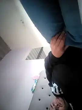 Snapshot of Andy-rtg chatting on September 27, 10:18 pm Andy-rtg online show from September 27, 10:18 pm