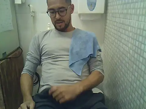 pdasgyn online show from January 16, 5:05 pm