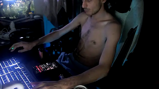 twink69Finger online show from September 30, 3:04 pm