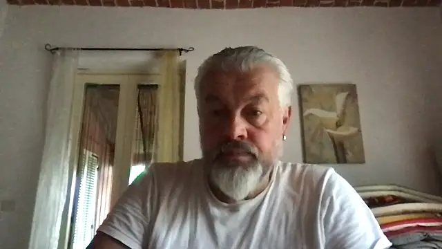 Berg Boy online show from May 3, 4:59 am