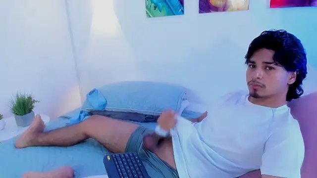 MathewAdams online show from January 16, 7:49 pm