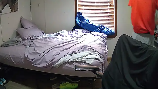 Muffdiver718 online show from March 14, 5:24 pm