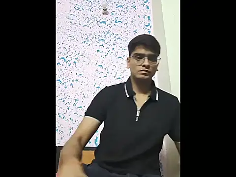 sutfvkii online show from April 1, 5:10 pm