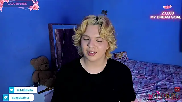 adam angelssss online show from October 24, 7:04 pm