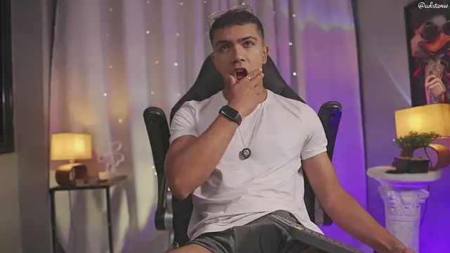 Colstorw  online show from March 20, 11:03 am