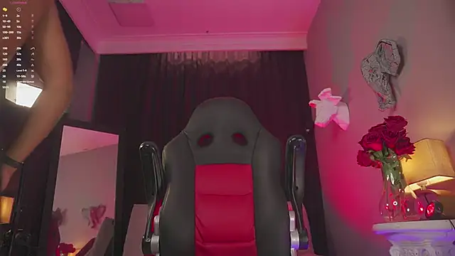 Colstorw  online show from February 3, 10:09 am