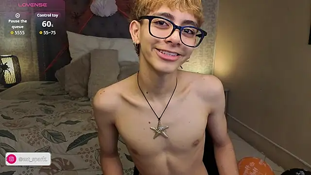 Snapshot of Matty_Sparkk chatting on October 21, 2:20 pm Matty Sparkk online show from October 21, 2:20 pm