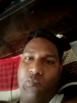 vikesh05 online show from May 2, 8:55 pm