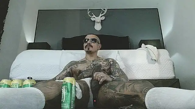 danilog515 online show from April 17, 9:01 am