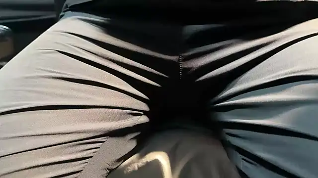 Max 965 online show from December 13, 9:21 pm