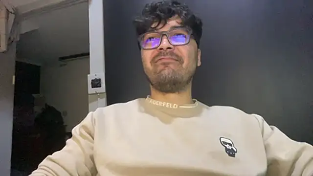 Freakydrag online show from November 25, 4:03 am