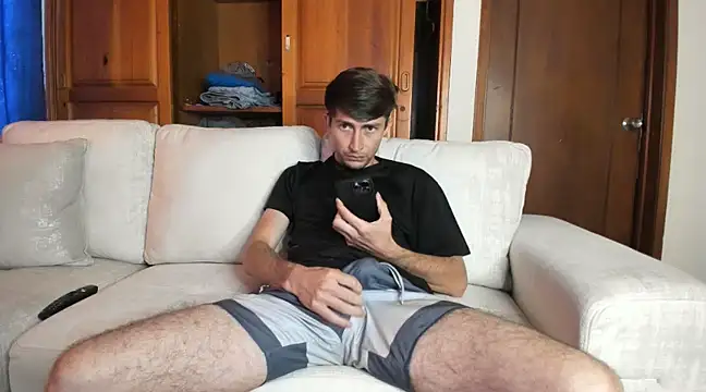 laurent 01 online show from March 19, 5:50 pm