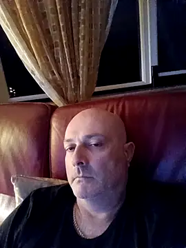 Alexis Bull online show from January 7, 12:26 am