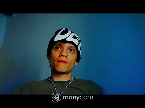 Snapshot of santihot089 chatting on October 11, 11:53 pm santihot089 online show from October 11, 11:53 pm