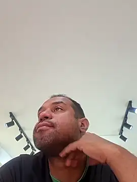 elnegro707070 online show from January 14, 11:15 am