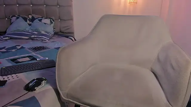 Santy Stump online show from November 7, 9:29 pm