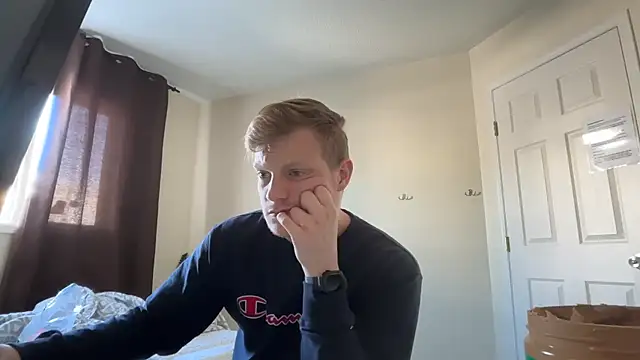 lustylyndon online show from March 26, 6:01 pm