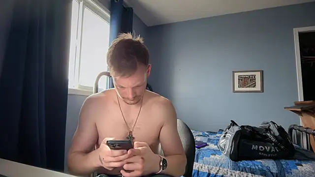 lustylyndon online show from April 15, 7:58 pm