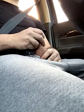 uto857 online show from November 11, 1:05 pm