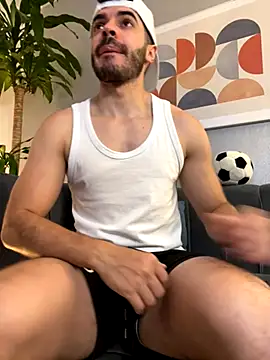 AxelThompson  online show from November 27, 11:47 am