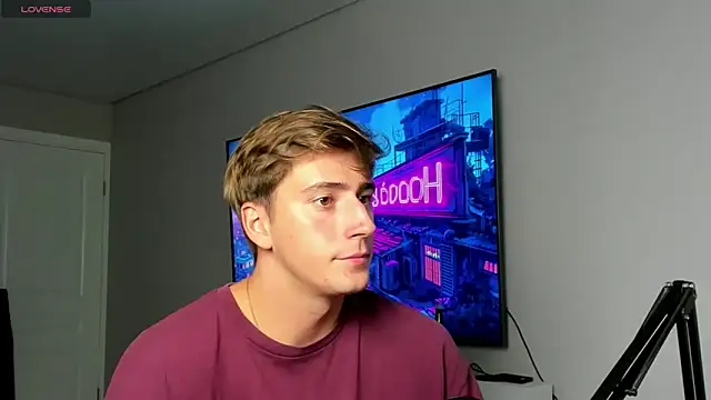 DaniHort online show from September 21, 1:11 pm