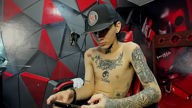 StraightBoy Nick online show from October 30, 1:19 am