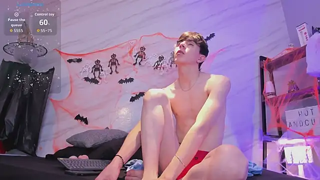 mathias saenz online show from November 1, 7:18 pm