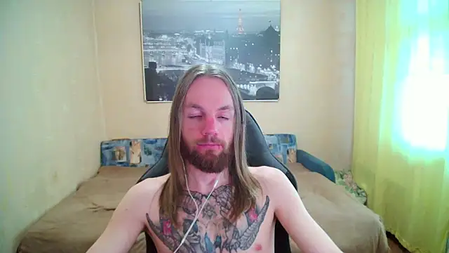 AdamDickens online show from July 19, 1:33 am