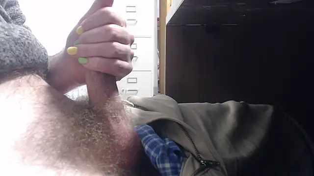 Snapshot of Ilovethetip chatting on October 6, 9:19 pm Ilovethetip online show from October 6, 9:19 pm