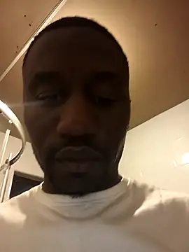 Thasdwn23 online show from November 8, 6:11 pm