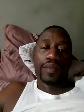 Thasdwn23 online show from April 12, 3:02 pm