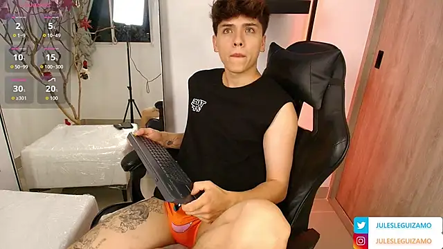 stev austin  online show from November 10, 12:15 am