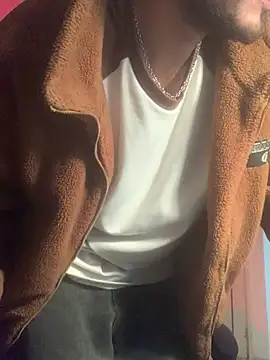 malek xarx  online show from February 4, 6:41 am