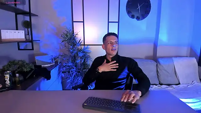 Dustin Sonne online show from November 29, 3:41 am