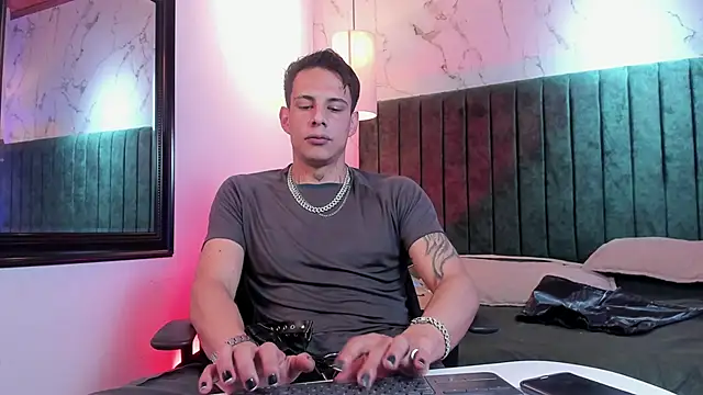 Dustin Sonne online show from June 29, 3:45 am