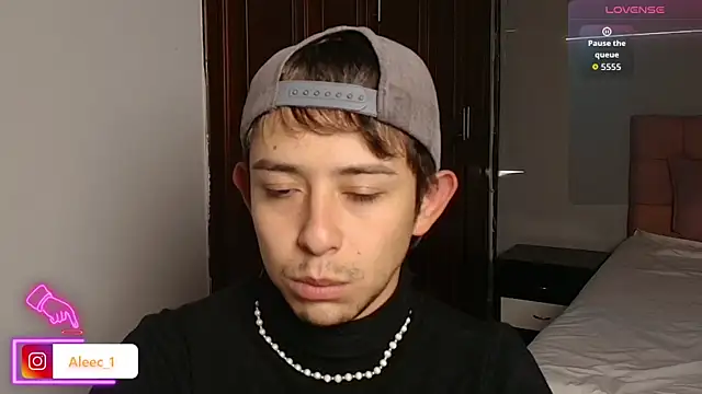 Aleecandrews online show from September 17, 7:48 pm