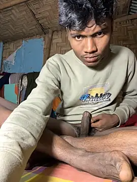 tamannacouple online show from November 17, 6:44 pm