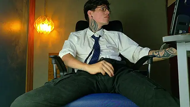 david huge online show from May 24, 3:34 am