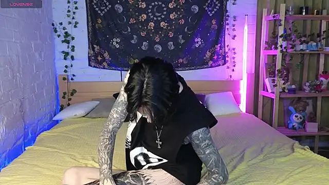 Martin Jin online show from February 4, 1:00 am